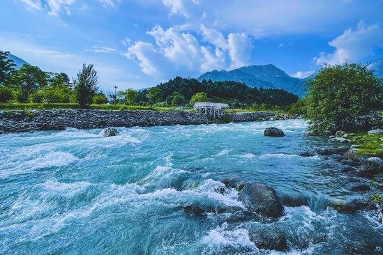 Kashmiri Stream