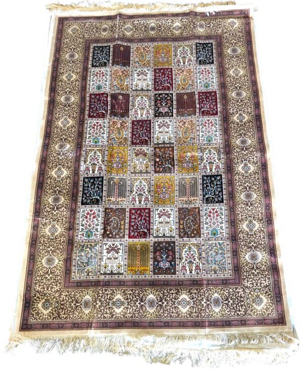 Majestic Mosaic – Persian Silk Rug (6ft x 4ft / 183cm x 122cm)