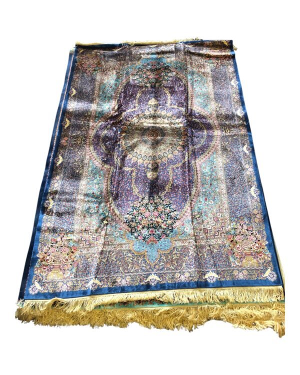 Royal Mirage – Persian Silk Rug (6ft x 4ft / 183cm x 122cm) - Image 3