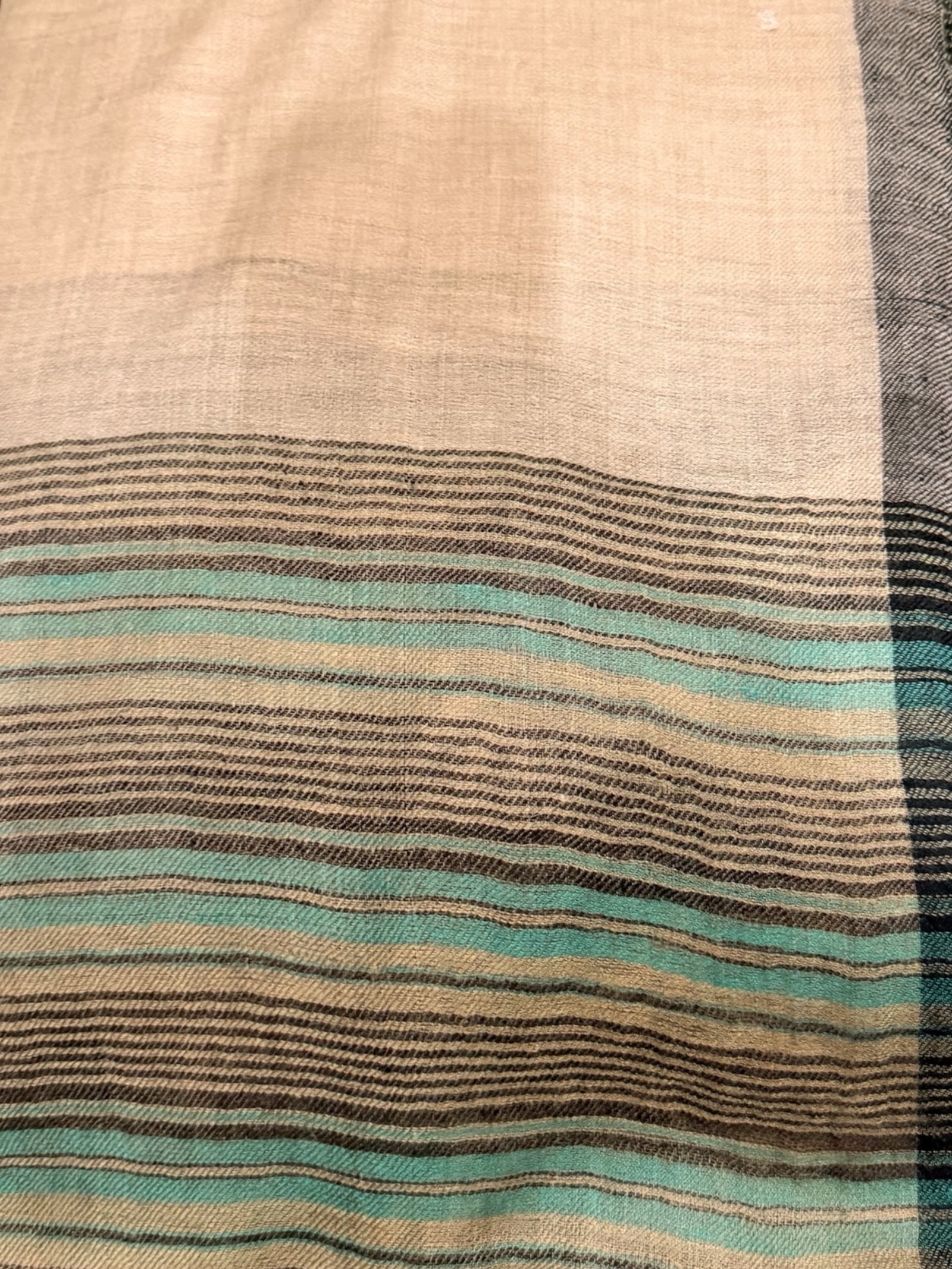 Hand‑Spun & Hand‑Woven Pashmina Stole – Soft Beige with Subtle Green & Blue Stripes - Image 4