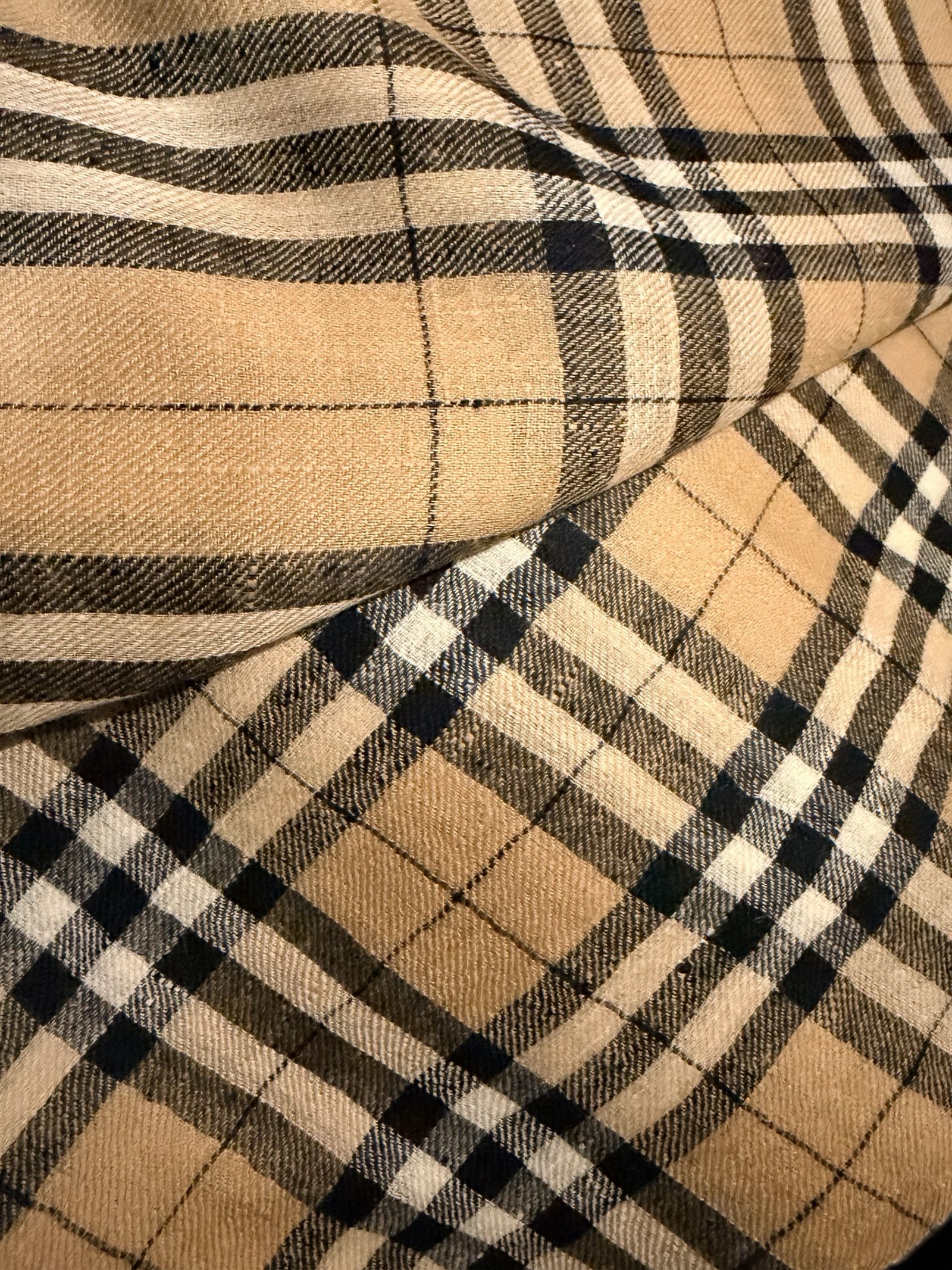 Classic Heritage Check – 100% Hand‑Spun Kashmiri Pashmina Shawl - Image 3