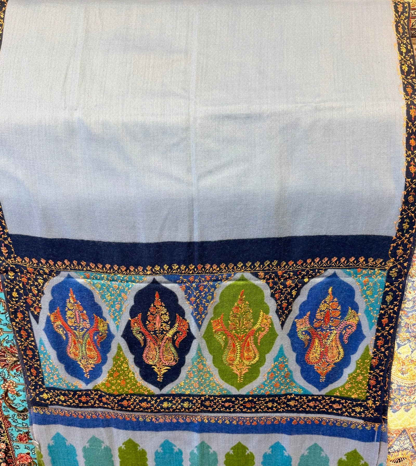 Cashmere Sozni Hand‑Embroidered Scarf - Image 11